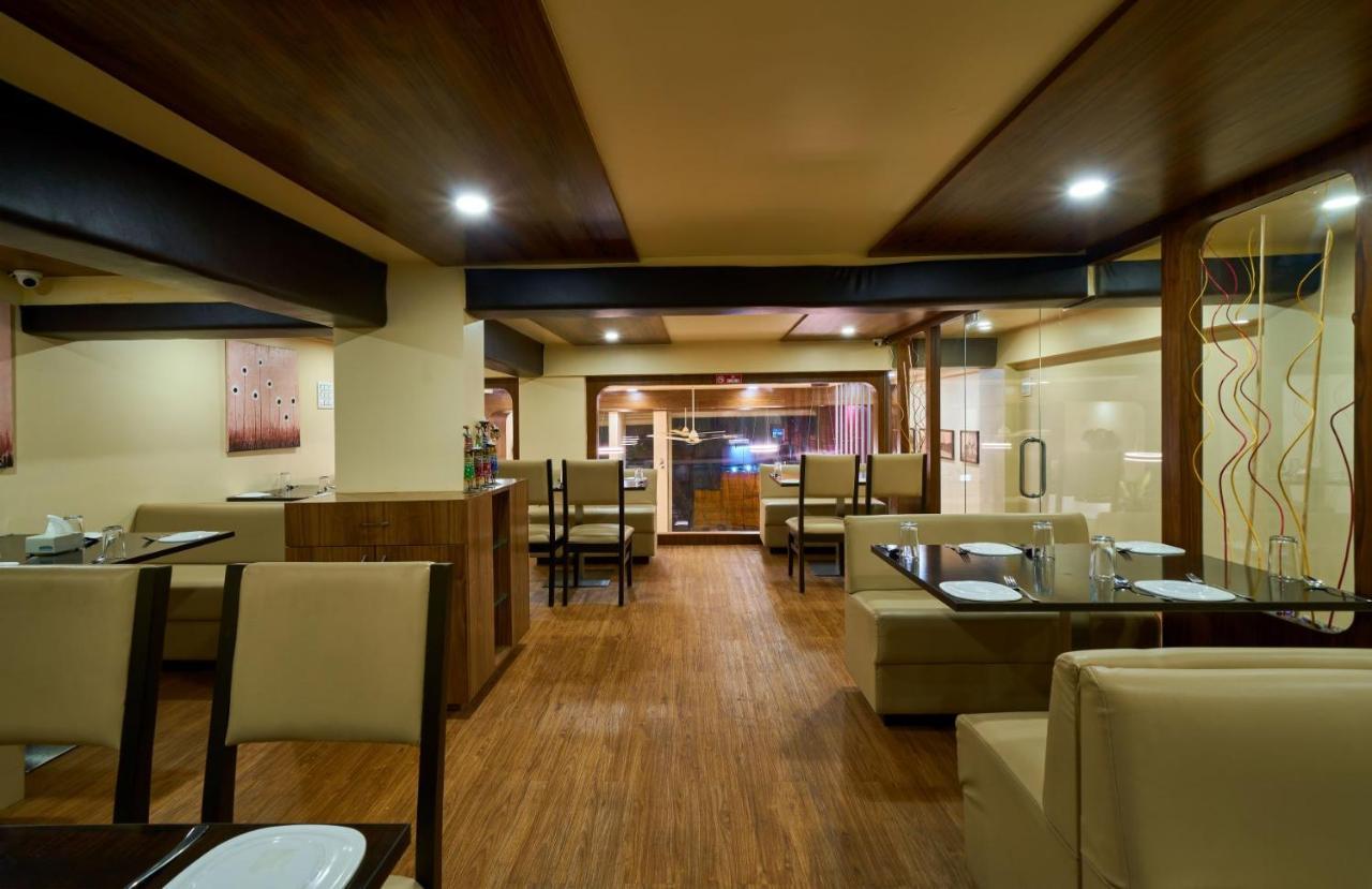 Hotel Ramkrishna Inn Kolhapur Esterno foto
